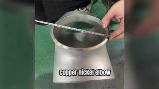 Cotovelos em liga de cobre: ​​Robusta resistência à corrosão para encanamentos industriais agressivos.