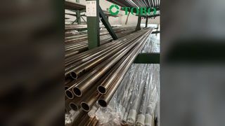 Tubos de cobre-níquel: desempenho superior em ambientes marinhos e químicos agressivos.