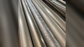 Desempenho superior de tubos de cobre-níquel para sistemas marítimos e industriais