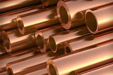 Tubos de cobre-níquel de superfície lisa e alta resistência à tração para as necessidades do cliente